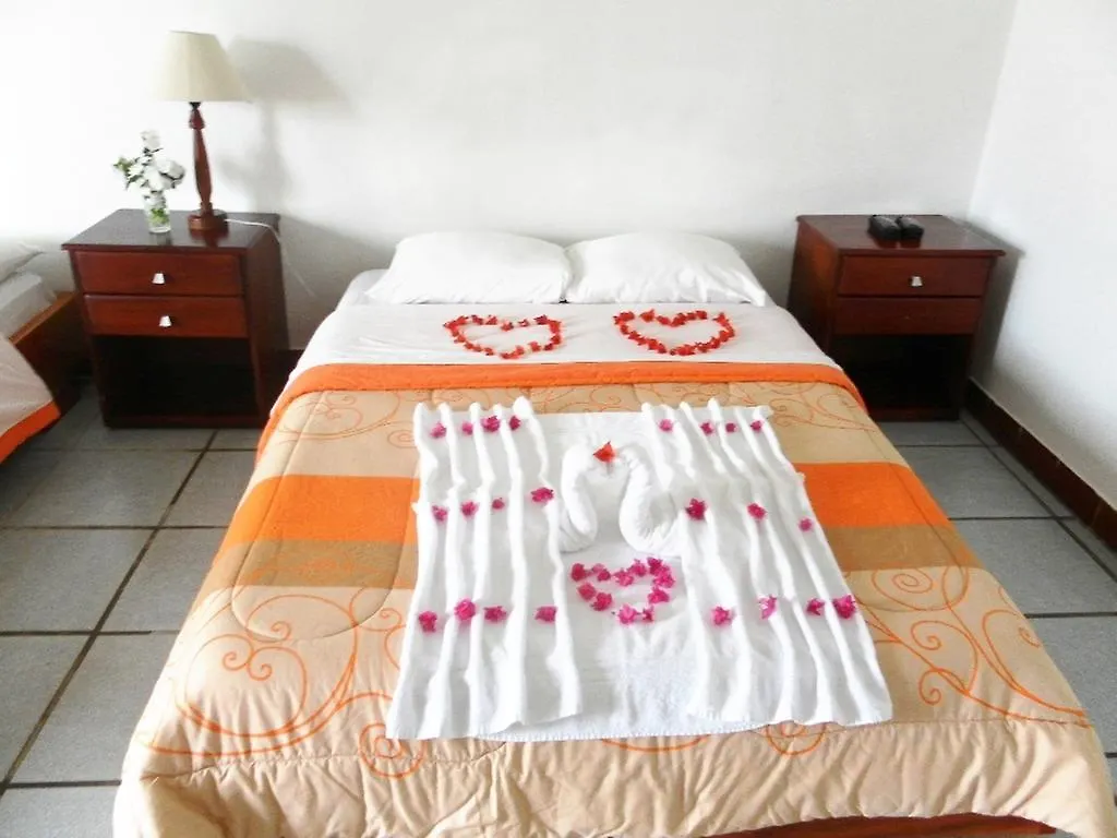 פורטו איורה Hotel Pelican Bay